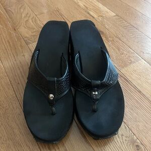Black Leather Flip Flops